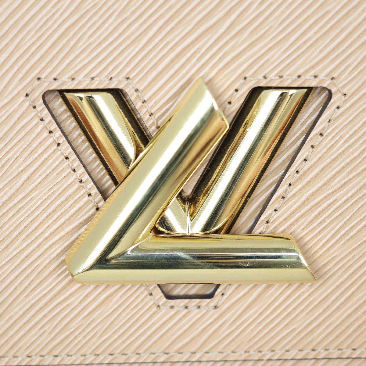 Louis Vuitton Twist MM Epi Hardware
