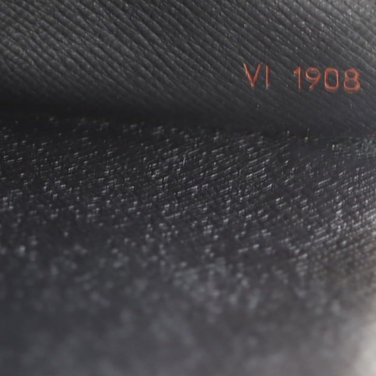 Louis Vuitton Poche Documents Zip Portfolio Epi Date code
