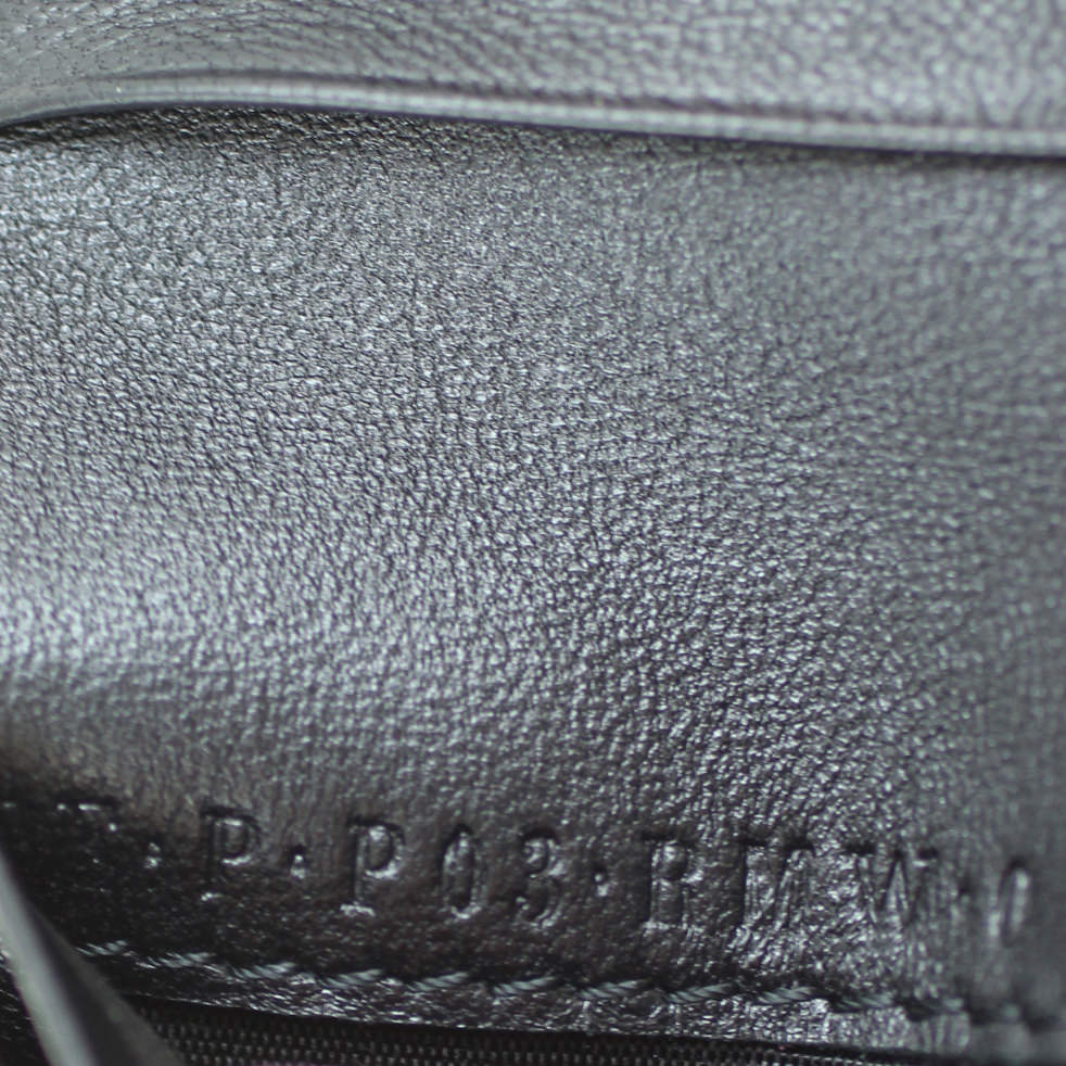 Valentino Rockstud Heart Compact Wallet Code