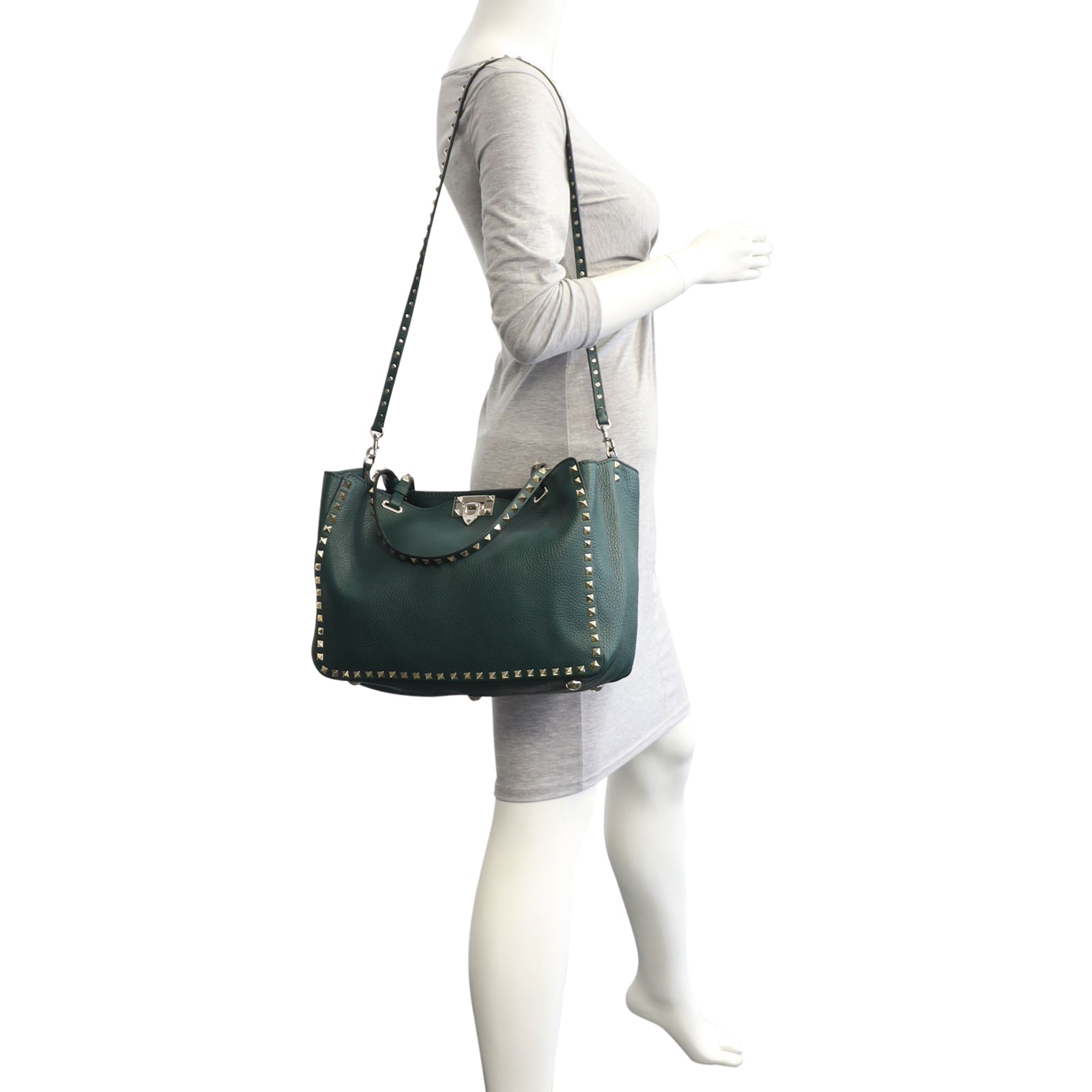 Valentino Rockstud Medium Tote Mannequin