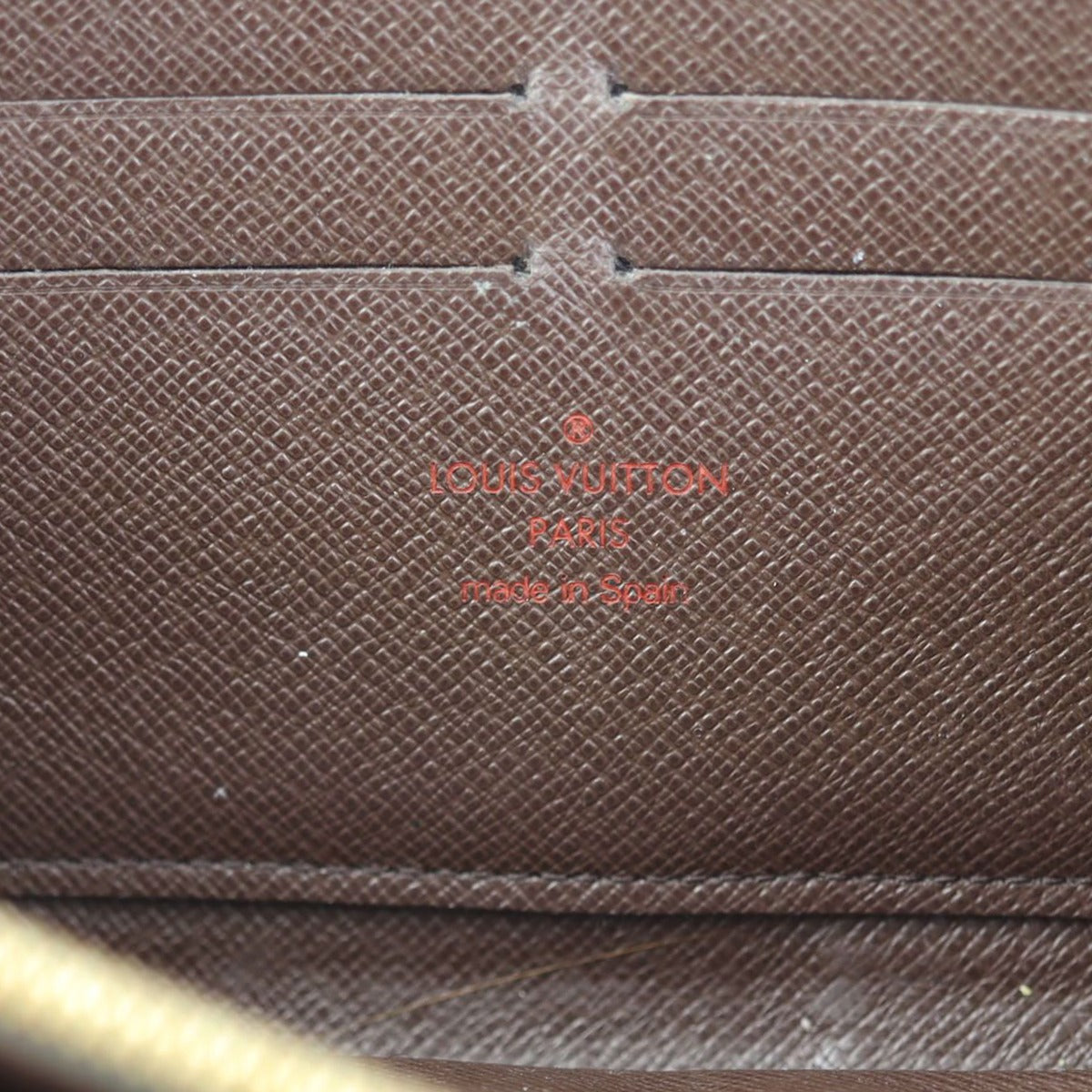 Louis Vuitton Zippy Wallet Damier Ebene Stamp
