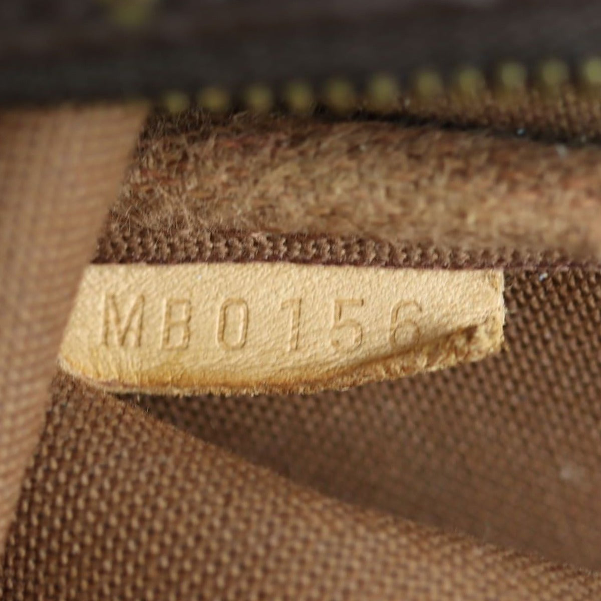 Louis Vuitton Eva Pochette Monogram Date code
