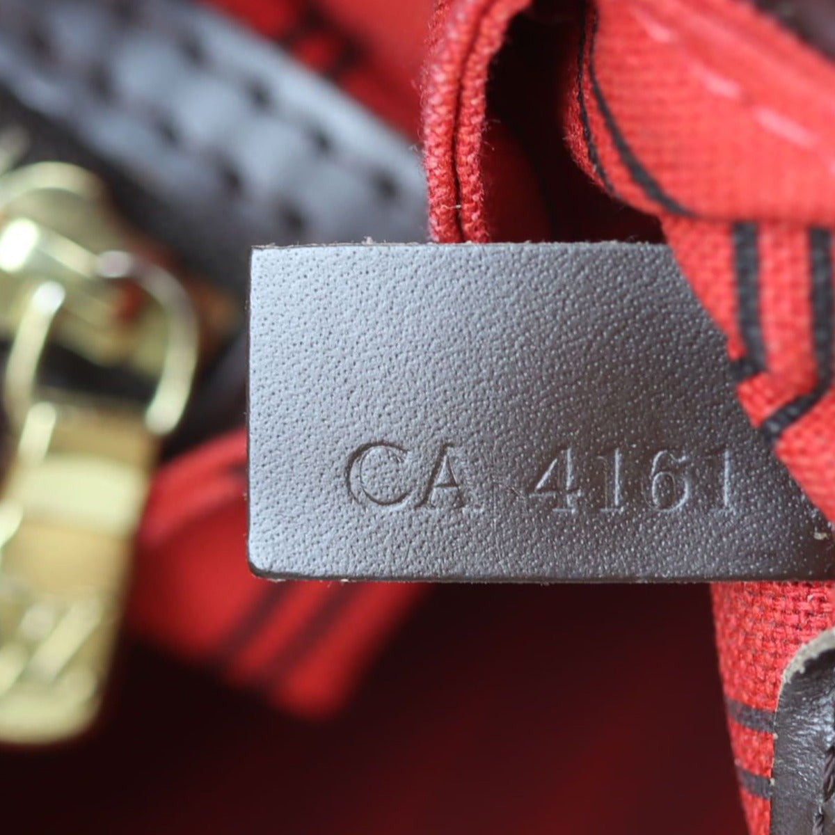 Louis Vuitton Neverfull MM Damier Ebene Date code
