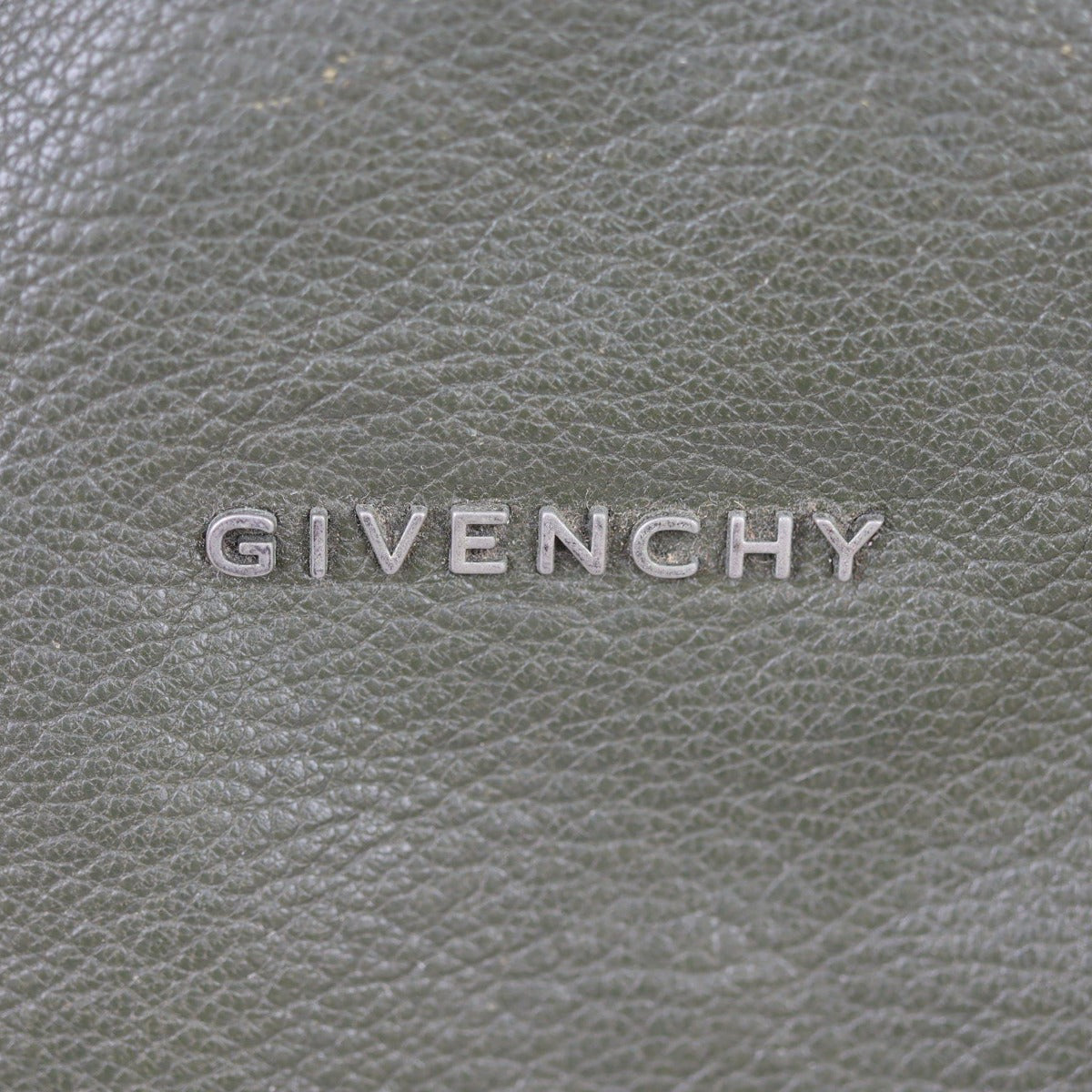 Givenchy Pandora Medium Hardware