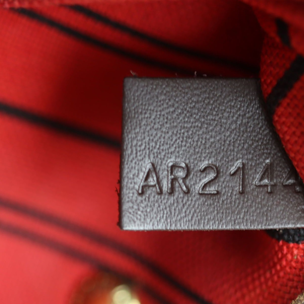 Louis Vuitton Neverfull PM Damier Ebene Date code
