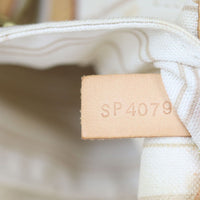 Louis Vuitton Neverfull MM Damier Azur Date code
