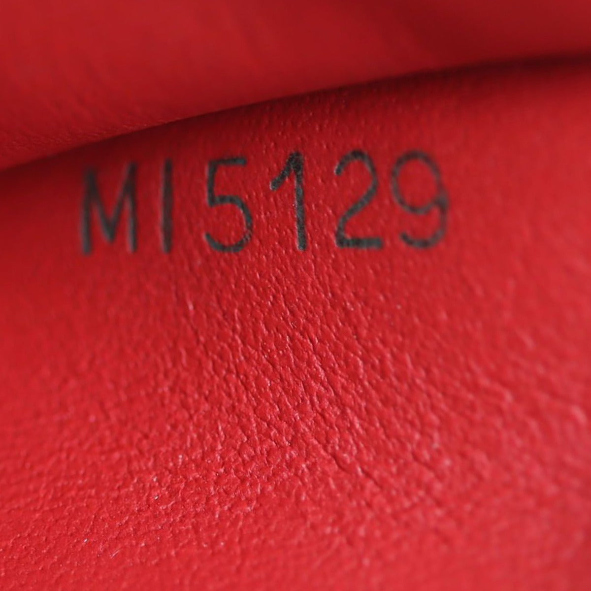 Louis Vuitton Capucines Compact Wallet Date code