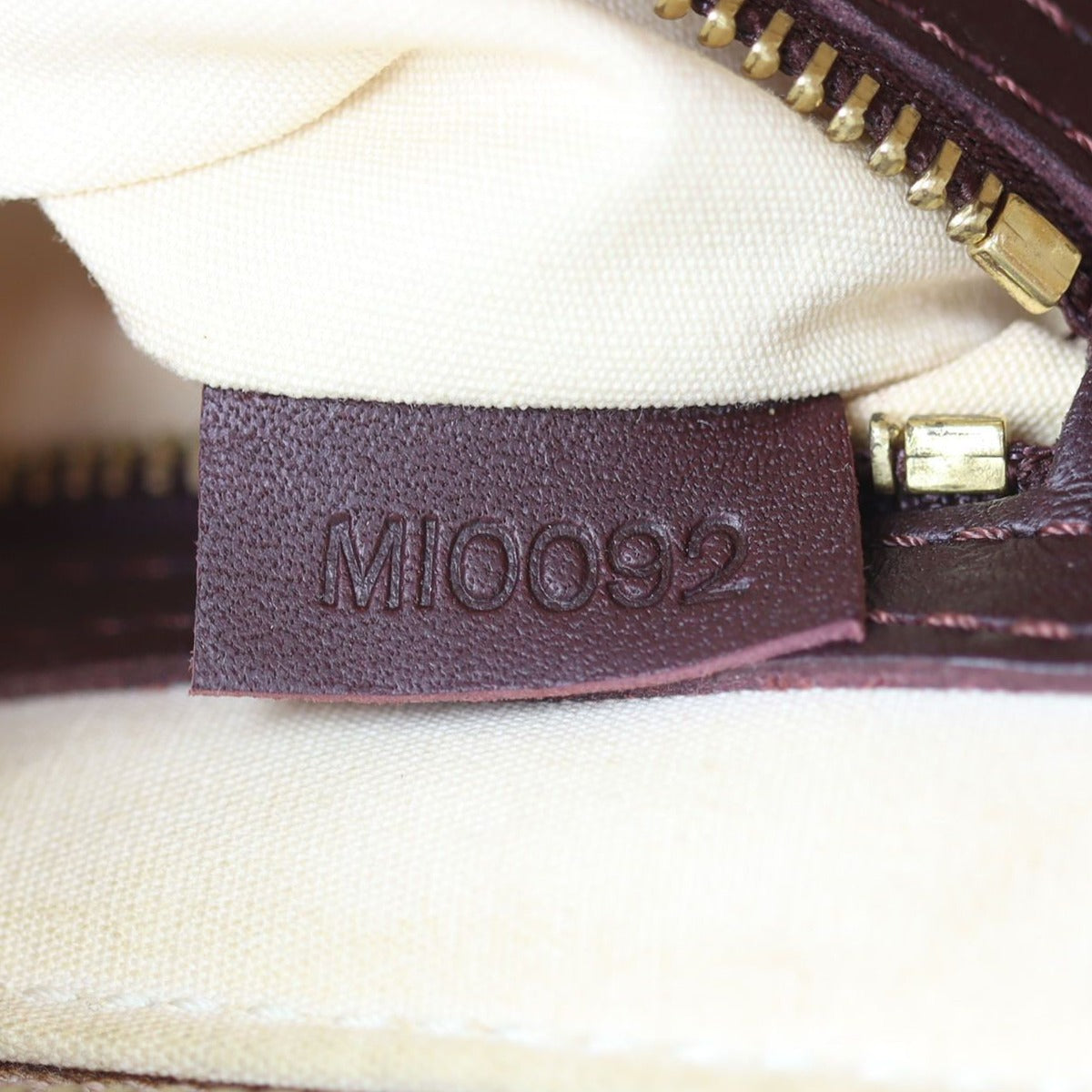 Louis Vuitton Horizontal Alma Mini Lin Date code
