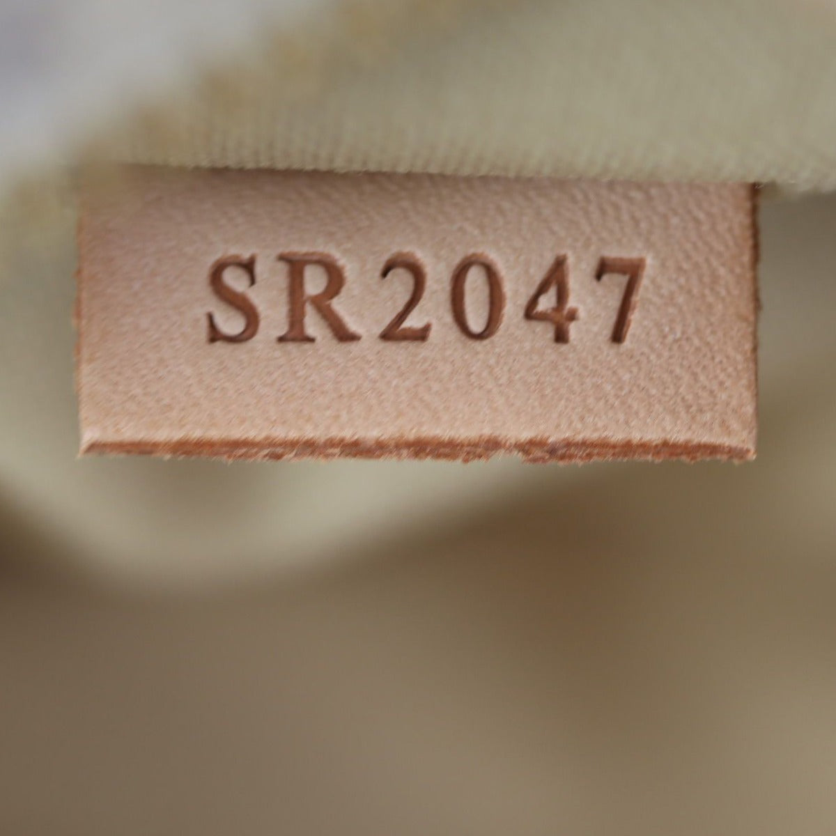 Louis Vuitton Naviglio Messenger Damier Azur Date code
