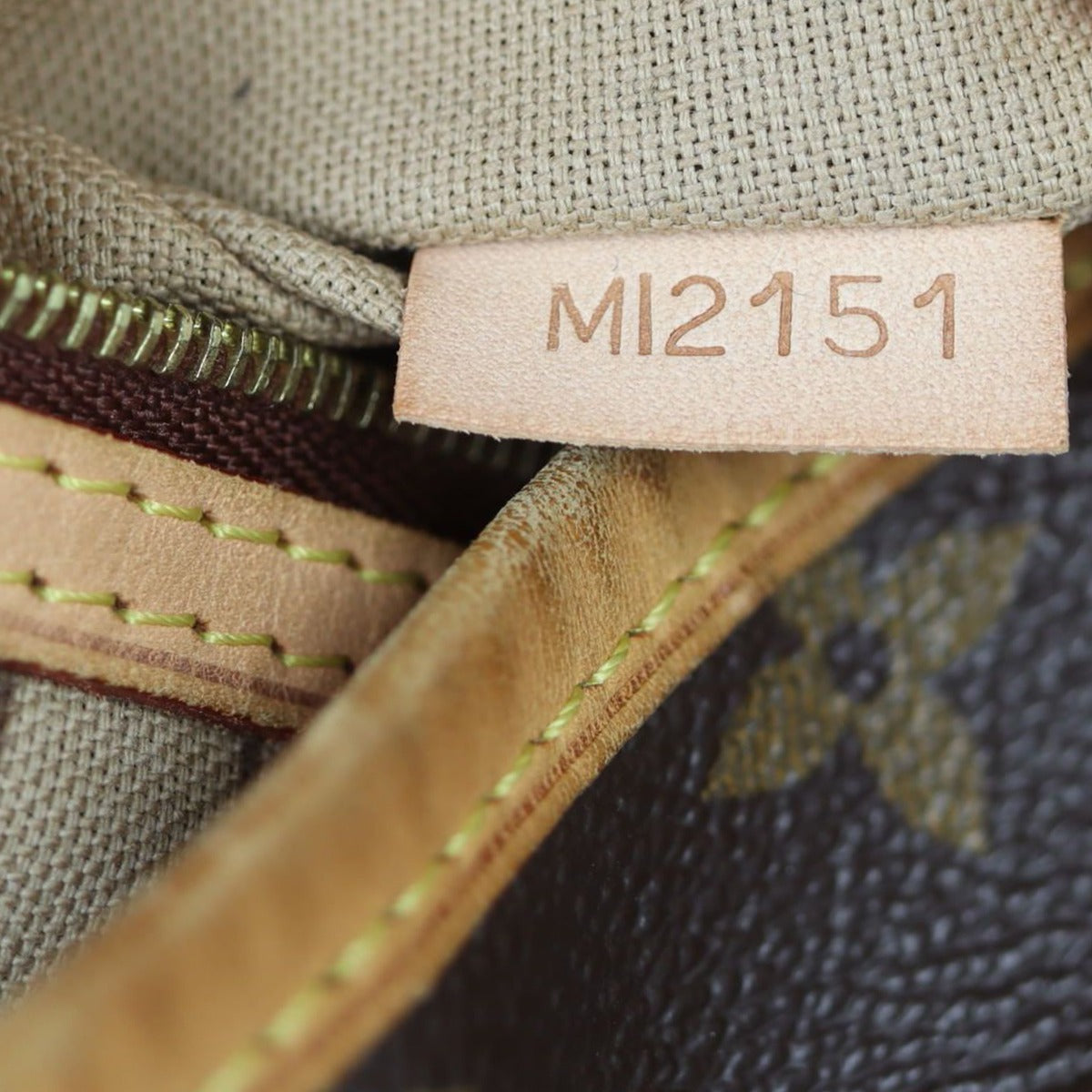 Louis Vuitton Delightful MM Monogram Date code
