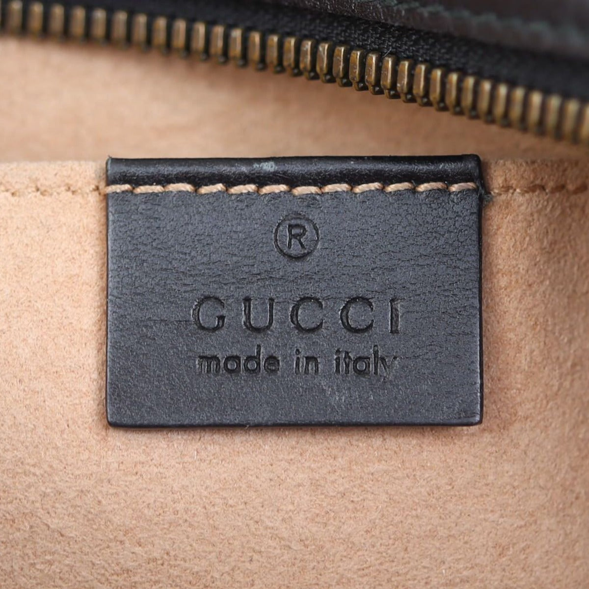 Gucci GG Marmont Small Camera Bag Stamp
