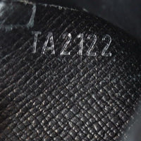 Louis Vuitton Multiple Wallet Taiga Date code

