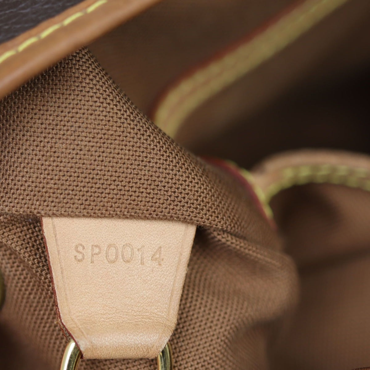 Louis Vuitton Montsouris MM Monogram Date code
