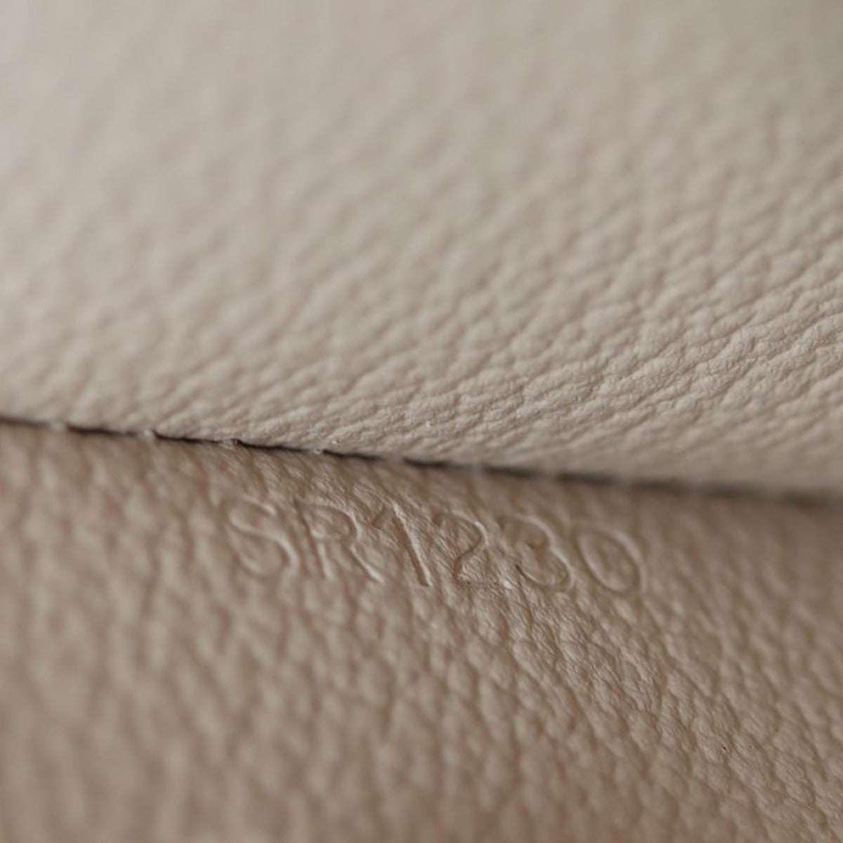 Louis Vuitton Cosmetic Pouch Monogram Date code
