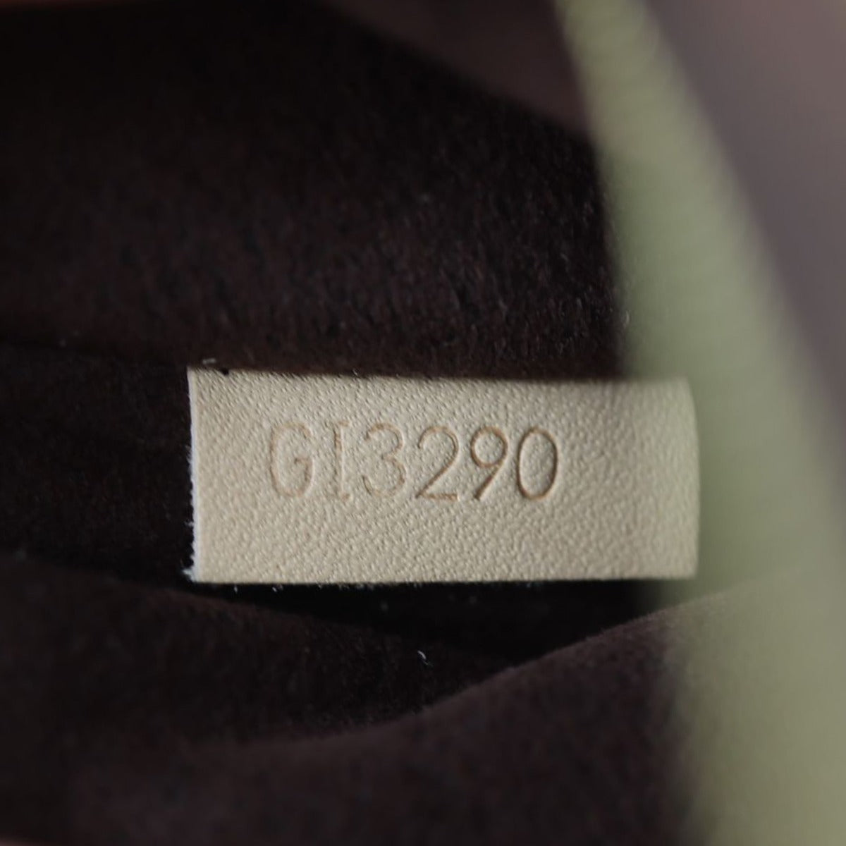 Louis Vuitton Pochette Metis Monogram Date code
